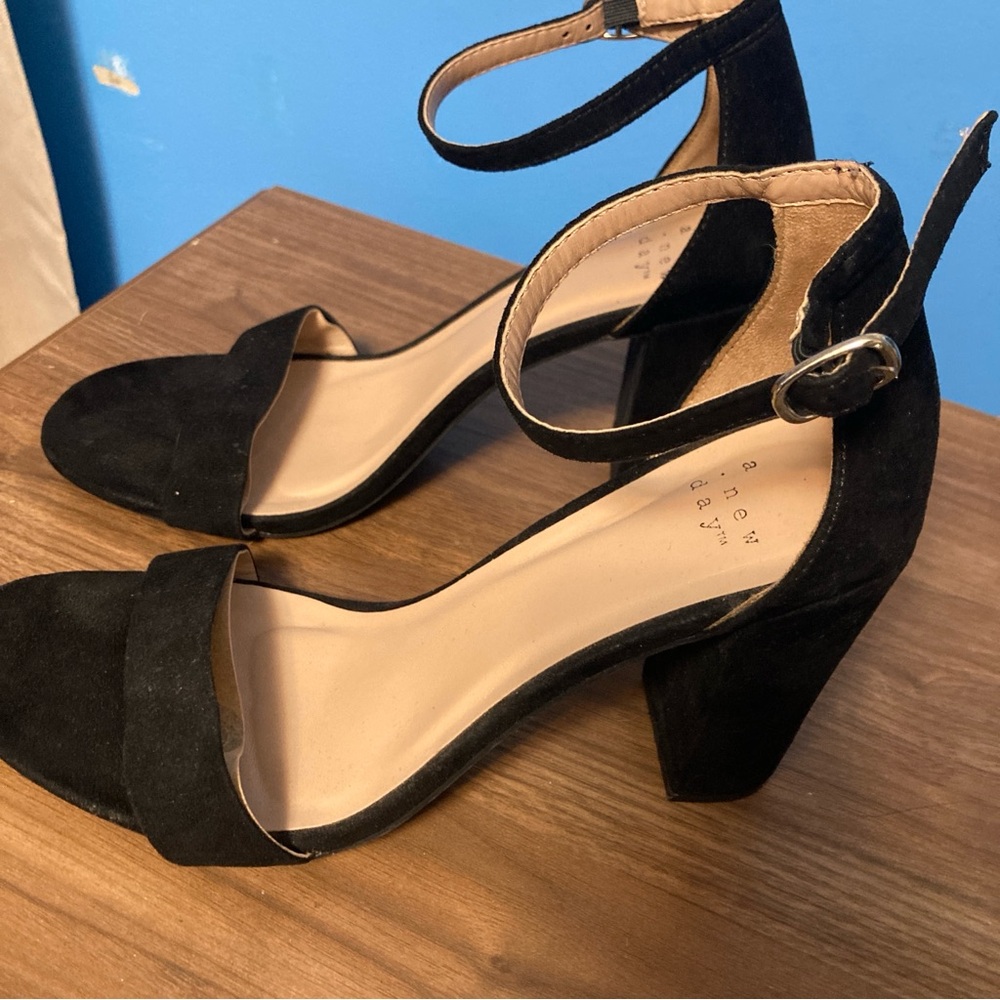 A New Day Black Ankle Strap Heels - Picture 3 of 6